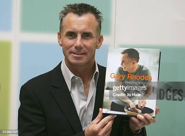 British TV chef Gary Rhodes signs copies of his recipe book publication "Keeping It Simple" at Selfridges on September 12, 2005 in London, England.