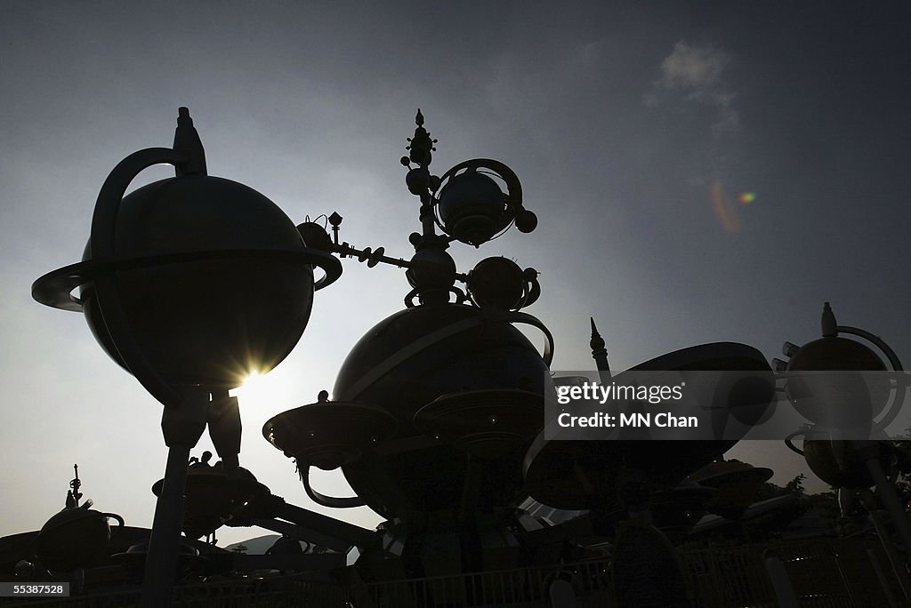Grand Opening Of Disneyland In Hong Kong