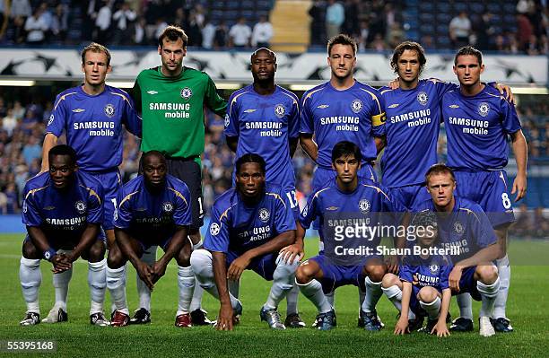 Chelsea line up prior to the UEFA Champions League match between Chelsea and RSC Anderlecht at Stamford Bridge on September 13, 2005 in London,...