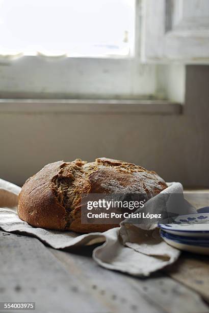 rustic bread - rye bread stock pictures, royalty-free photos & images