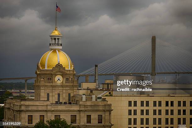 golden dome and bridge - city hall savannah georgia usa stock pictures, royalty-free photos & images