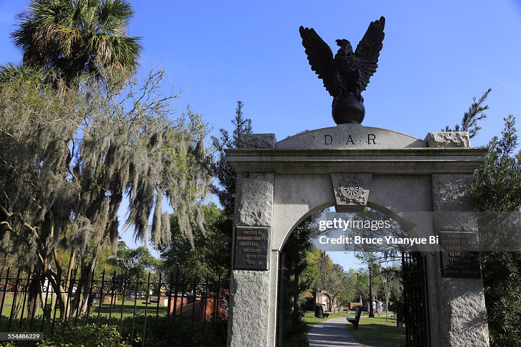 Colonial Park Cemetery