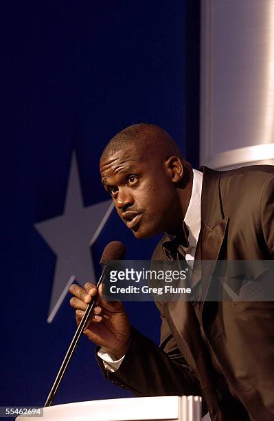 Shaquille O'Neal speaks at the USO Gala honoring General Richard B. Myers on September 14, 2005 at the Hilton Washington in Washington, DC. O'Neal...