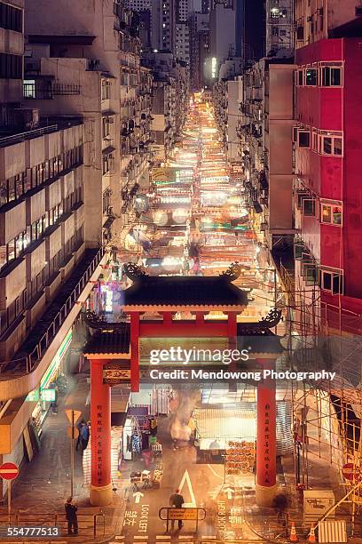 temple street - temple street market stock pictures, royalty-free photos & images