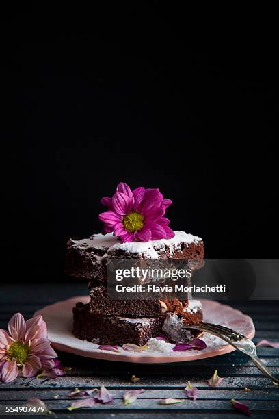 chocolate homemade brownies - icing sugar stock pictures, royalty-free photos & images