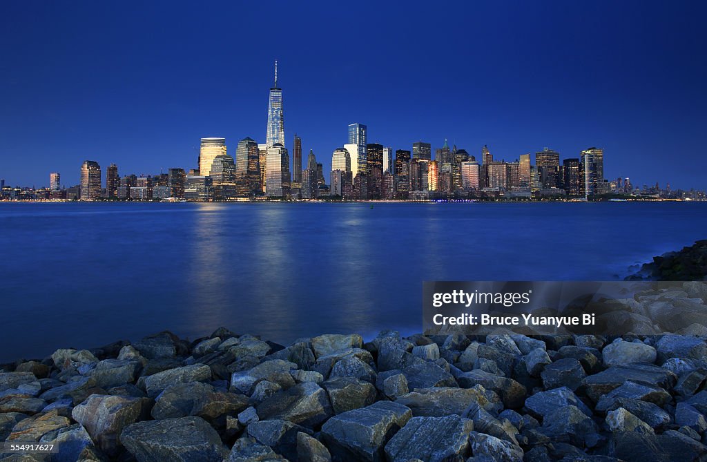 Night view of Lower Manhattan skyline