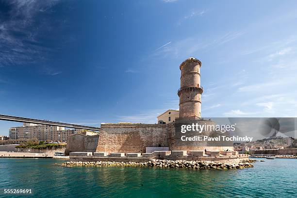 13th century saint-laurent church, marseille - vieux port imagens e fotografias de stock