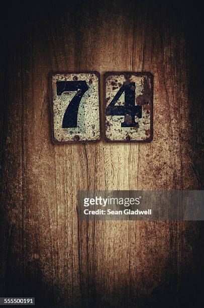room number 74 - vacant or engaged sign stock pictures, royalty-free photos & images