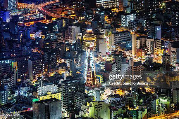 tsutenkaku tower in shinsekai osaka at night - osaka - fotografias e filmes do acervo