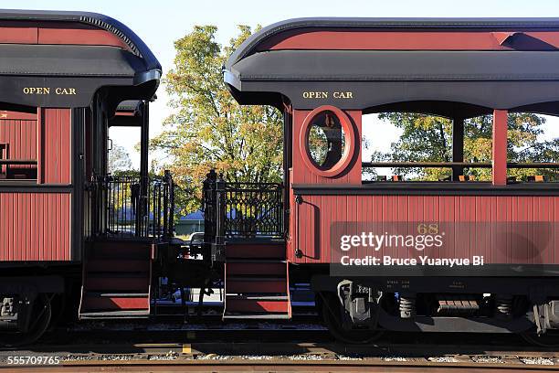 open air passenger cars - vagón fotografías e imágenes de stock