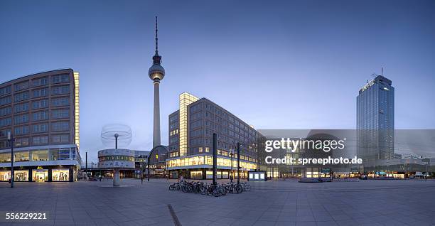 berlin alexanderplatz panorama - alexanderplatz stock-fotos und bilder