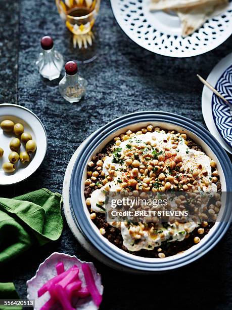 lamb fatteh - mat från mellanöstern bildbanksfoton och bilder