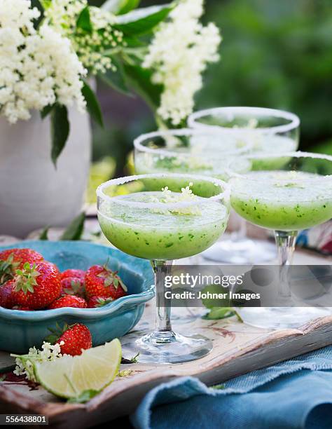 green desserts - cucumber cocktail stock pictures, royalty-free photos & images