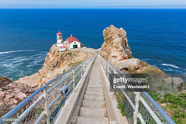 usa, california,pacific coast, gulf of the farallones, marin county, point reyes lighthouse - point reyes national seashore stock pictures, royalty-free photos & images