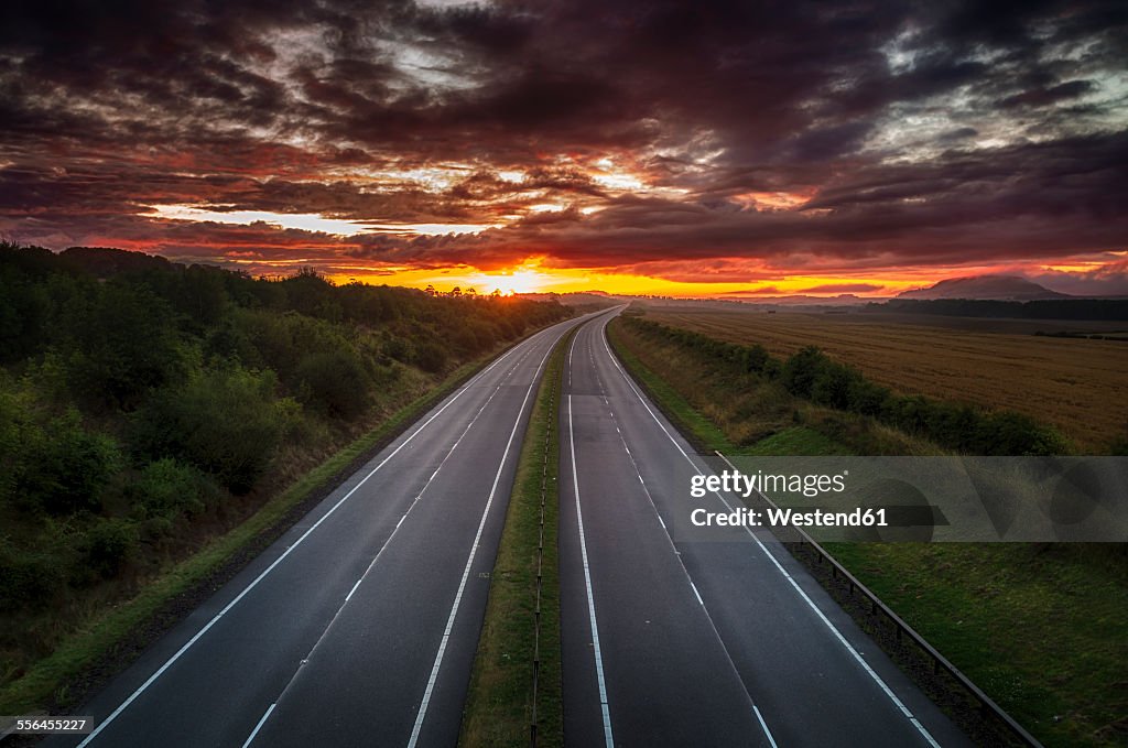 United Kingdom, Scotland, East Lothian, road at sunrise