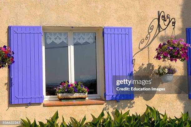 Valensole Village, Alpes de Haute Provence, Provence, Provenza-Alpes-Costa Azul, France.