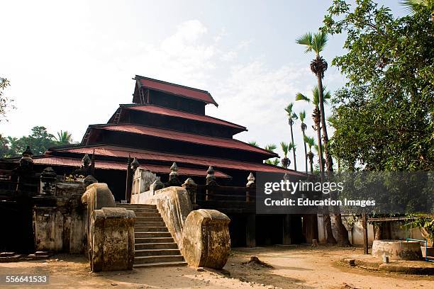 Mknastery Bagaya Monastery Fotografías e imágenes de stock - Getty Images