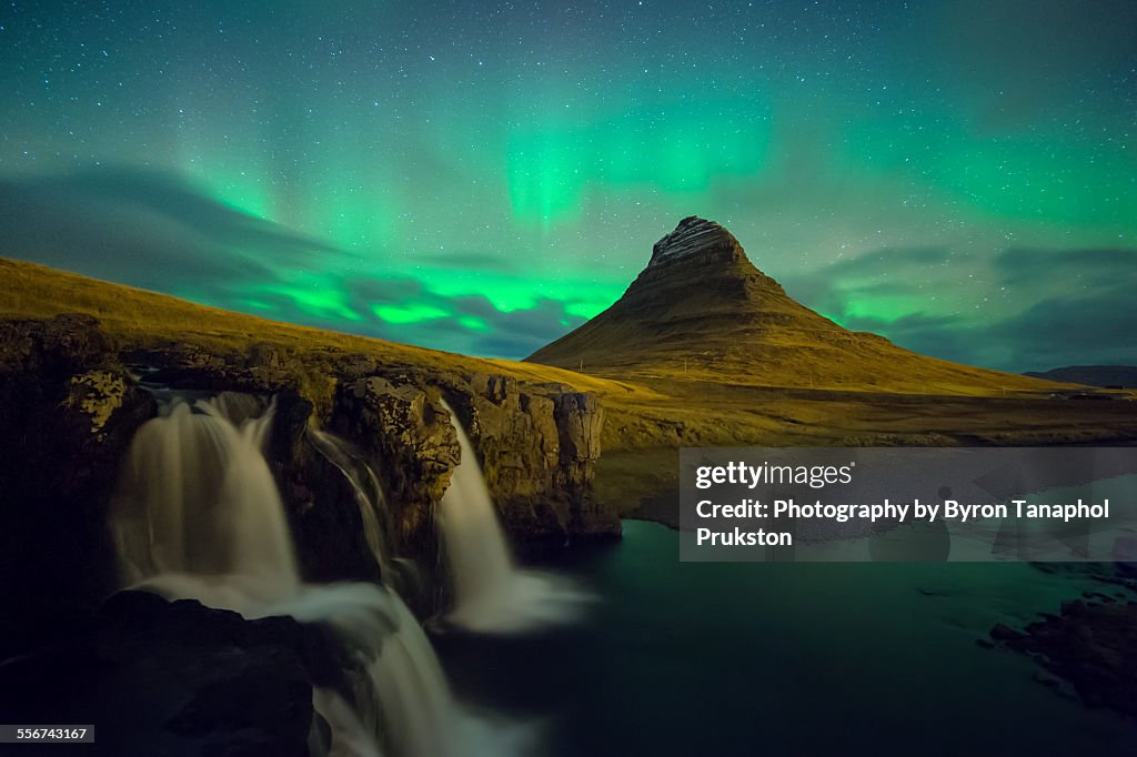 Aurora above the Kirkjufell