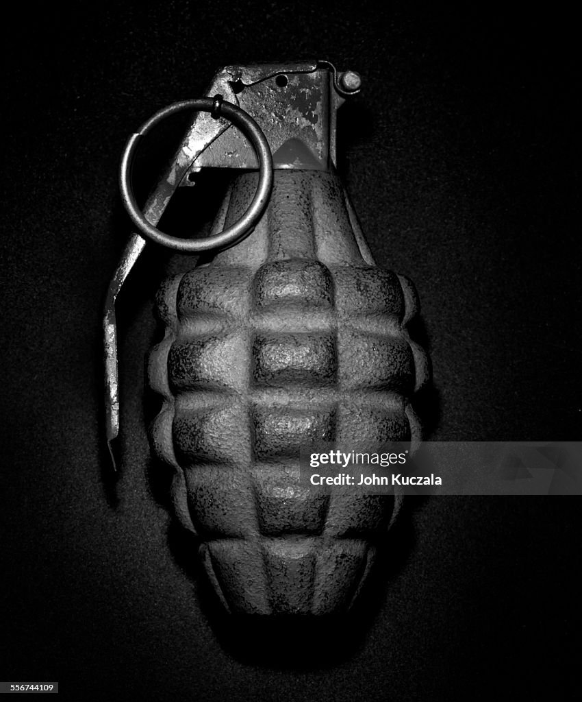 Hand grenade