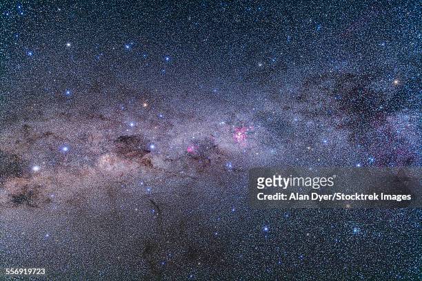 southern milky way from vela to centaurus with crux & carina. - southern cross stars stock pictures, royalty-free photos & images