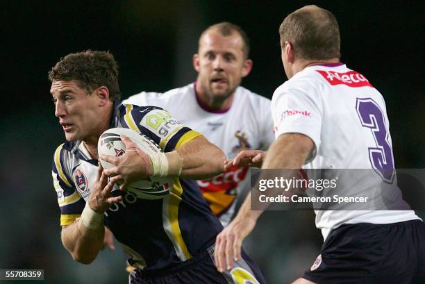 Luke O'Donnell of the Cowboys in action during the NRL Semi Final between the Melbourne Storm and the North Queensland Cowboys at Aussie Stadium...