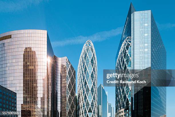 office towers in la defense - la défense stockfoto's en -beelden