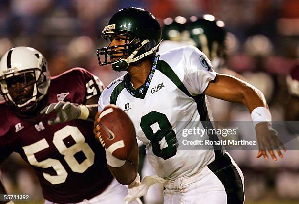 Quarterback Lester Ricard of the Tulane Green Wave runs against the Mississippi State Bulldogs on September 17, 2005 at Independence Stadium in...