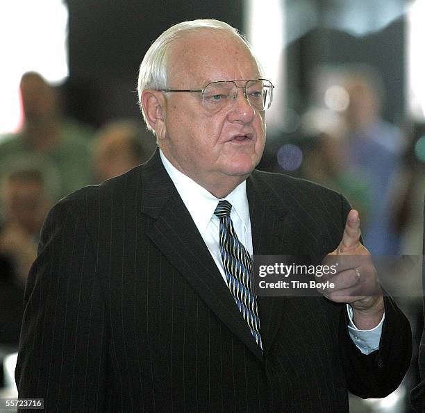George Ryan Rit 21 Racketeering Trial Continues For Former Governor George Ryan Stock ...