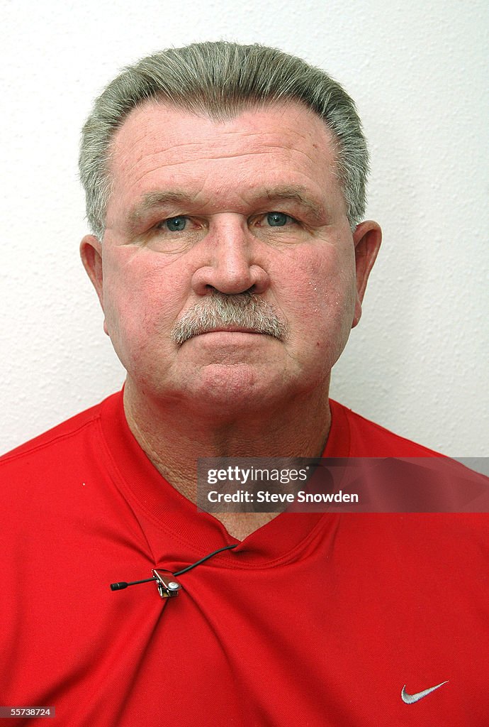 Mike Ditka visits Route 66 Casino
