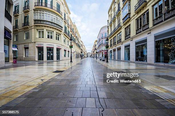 spain, andalusia, malaga, shopping street - málaga imagens e fotografias de stock