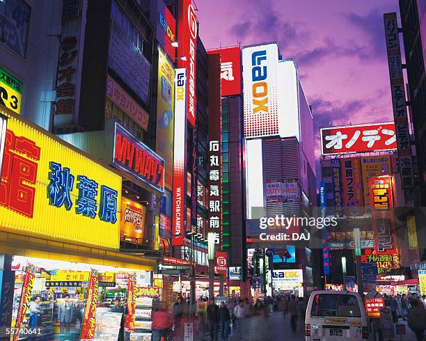 akihabara, sunset - akihabara fotografías e imágenes de stock