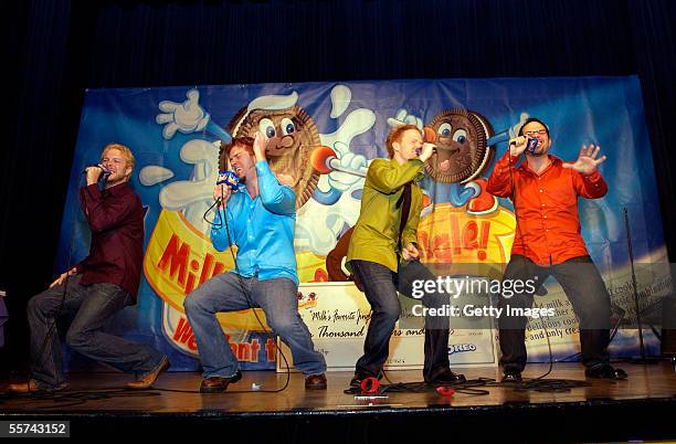 New York City quartet, Blue Jupiter, the national winners of the first-ever OREO "Milk's Favorite Jingle" contest, perform their winning jingle...