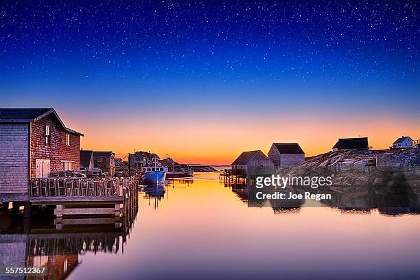peggy's cove - peggy's cove stock pictures, royalty-free photos & images