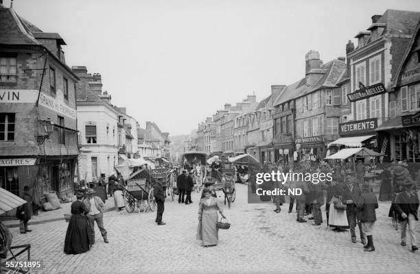 Orbec . The principal street, about 1900.