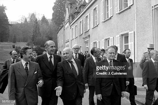 Council of the European chiefs of state. In the foreground, from left to right: Anker Jorgensen, Danish Prime Minister, Estaing's Valery Giscard,...
