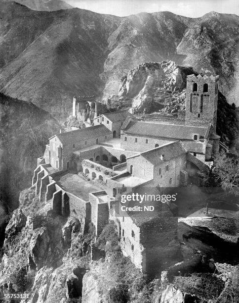 Martinmas of Canigou . Overview of the abbey. ND-201.