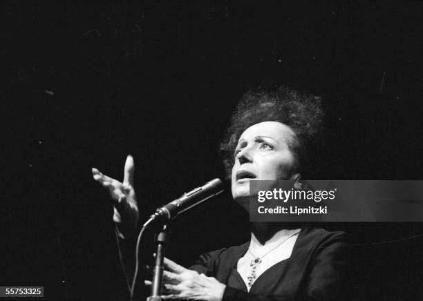 Edith Piaf , French singer. Paris, Olympia, in January, 1961.