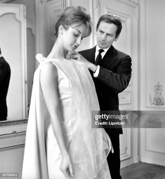 Pierre Cardin creating Danielle Lebrun's dress for Jean-Paul Sartre's room "Closed door". Treteau of Paris. January, 1962. LIP-194002-041.