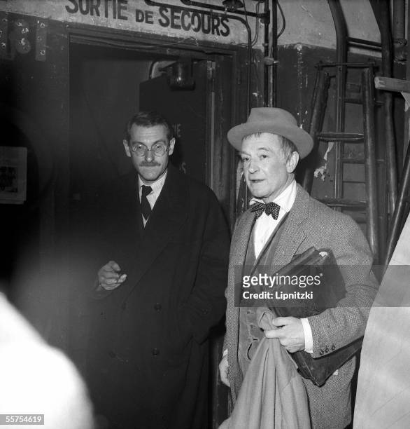 Jean Anouilh and Pierre Fresnay. " Balls before " of Roland Laudenbach. Paris, Theater of Michodiere, in February, 1957. LIP-099004-108.