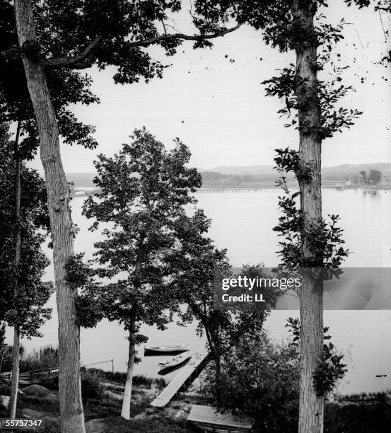 The lake Saratoga , towards 1870-1875. LL-10183A stereo.