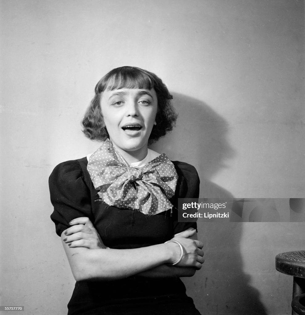 Franch Singer Edith Piaf , French singer. France, 1936. LIP News Photo - Getty Images