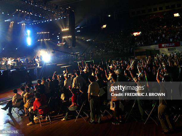 174 Cui Jian Photos Stock Photos, High-Res Pictures, and Images - Getty ...