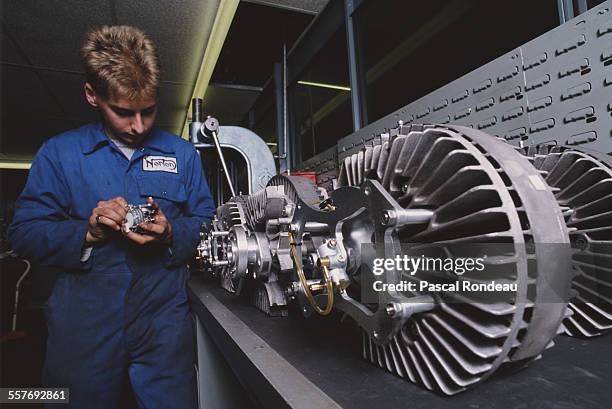 Wankel Rotor Inventor 34 Wankel Rotary Engine Stock Photos, High-Res Pictures, and Images ...