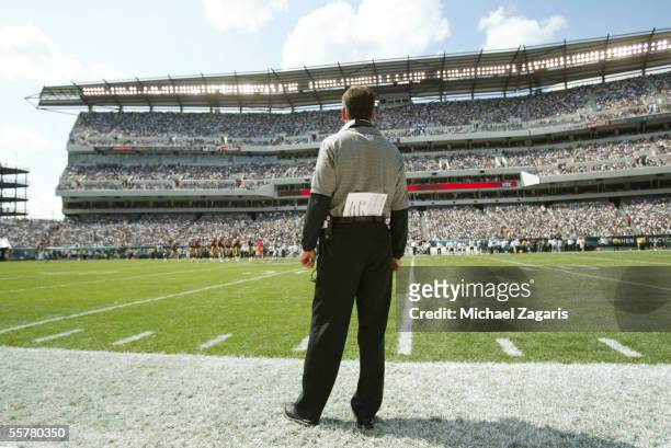 Head Coach Mike Nolan of the San Francisco 49ers looks on during the NFL game against the Philadelphia Eagles at Lincoln Financial Field on September...