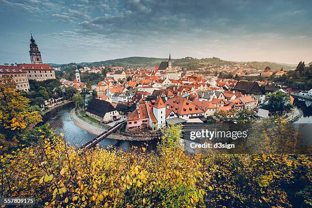 panoramic view of historic old town, cesky krumlov - cesky krumlov stock pictures, royalty-free photos & images