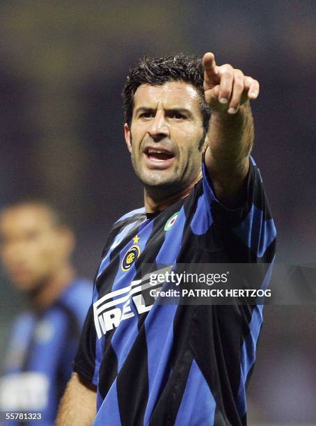 Inter Milan's Portuguese forward Luis Figo gestures against Fiorentina, during their Italian serie A football match at San Siro stadium in Milan, 25...