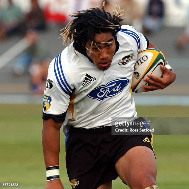 Hurricanes Ma'a Nonu on the charge against the Chiefs in a pre season Super 12 Rugby game at the Levin Domain, Friday. The Chiefs won 2015.