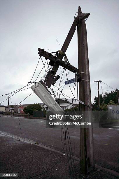 Smashed Pole Broken Power Pole Photos and Premium High Res Pictures - Getty Images