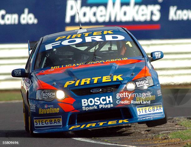 Pirtek Racing Falcon 190 Ambrose Pirtek Falcon Photos & High Res Pictures - Getty Images