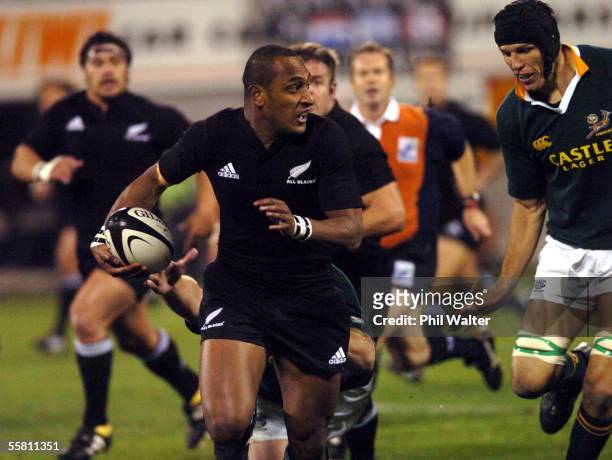 All Black Roe Rokocoko on the break in their Tri Nations International Rugby Test Match played against South Africa at Jade Stadium in Christchurch,...